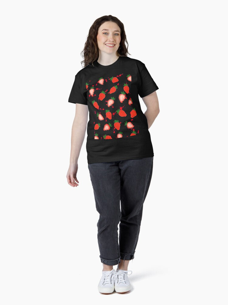 Strawberries Summer Vibes Green Splash Top Seller Classic T-Shirt