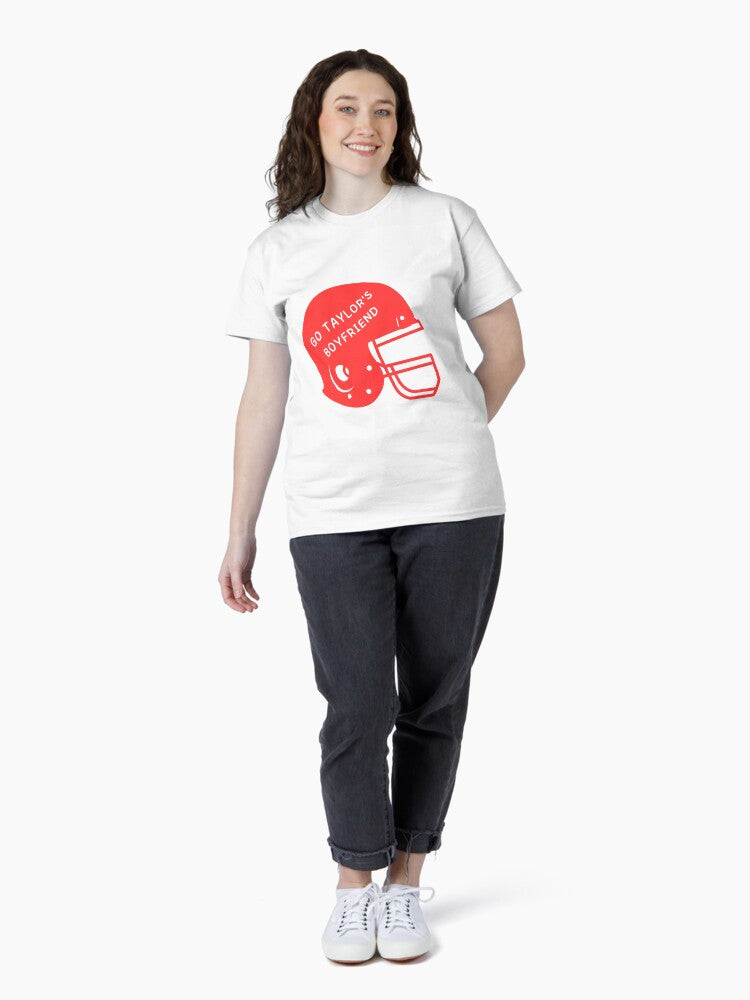 go taylor's boyfriend helmet Classic T-Shirt