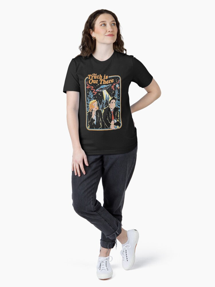 The truth is out there - X Files funny Classic T-Shirt Essential T-Shirt