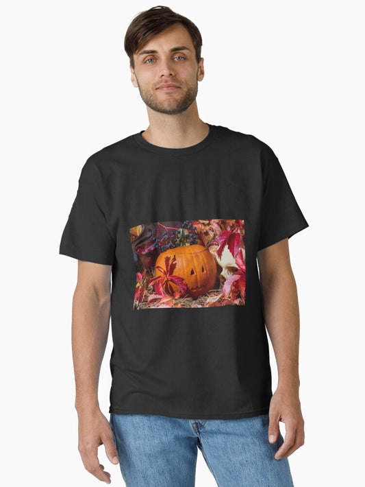 Don’t talk to Strangers. Classic T-Shirt